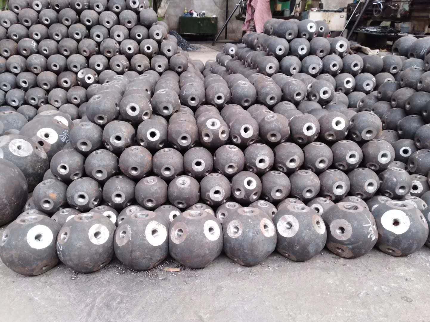 凌源螺栓球